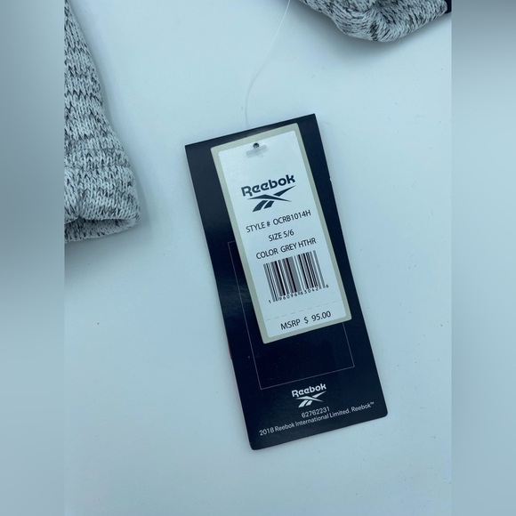 Boys Reebok medium weight jacket 5/6 NWT - Picture 2 of 7